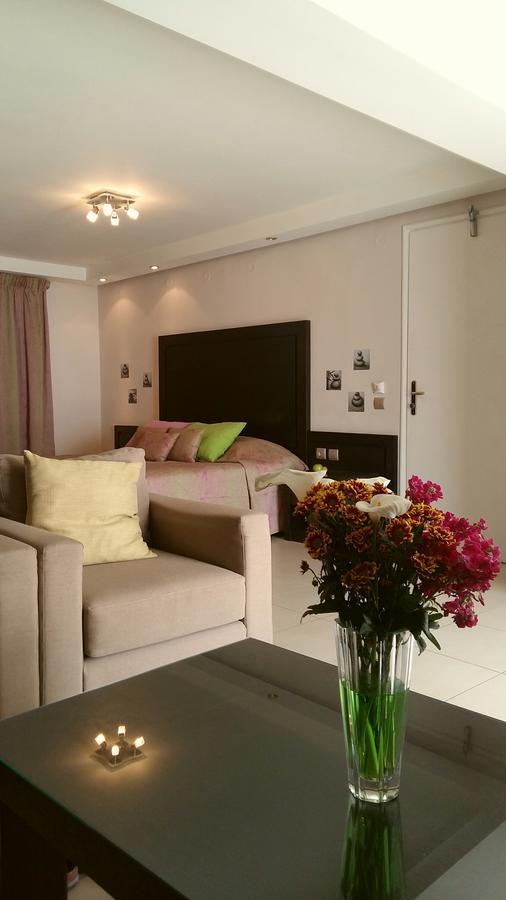 Hotel Толон Экстерьер фото